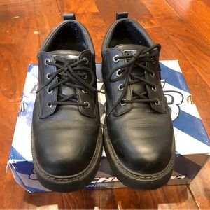 Men’s Skechers Black Leather Steel Toe Low Top Boots Size 11
